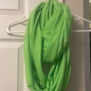 Infinity scarf